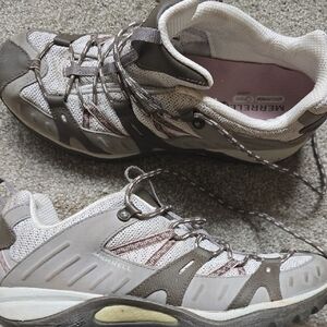 Merrell Women's Tan and Cream Athletic Shoes